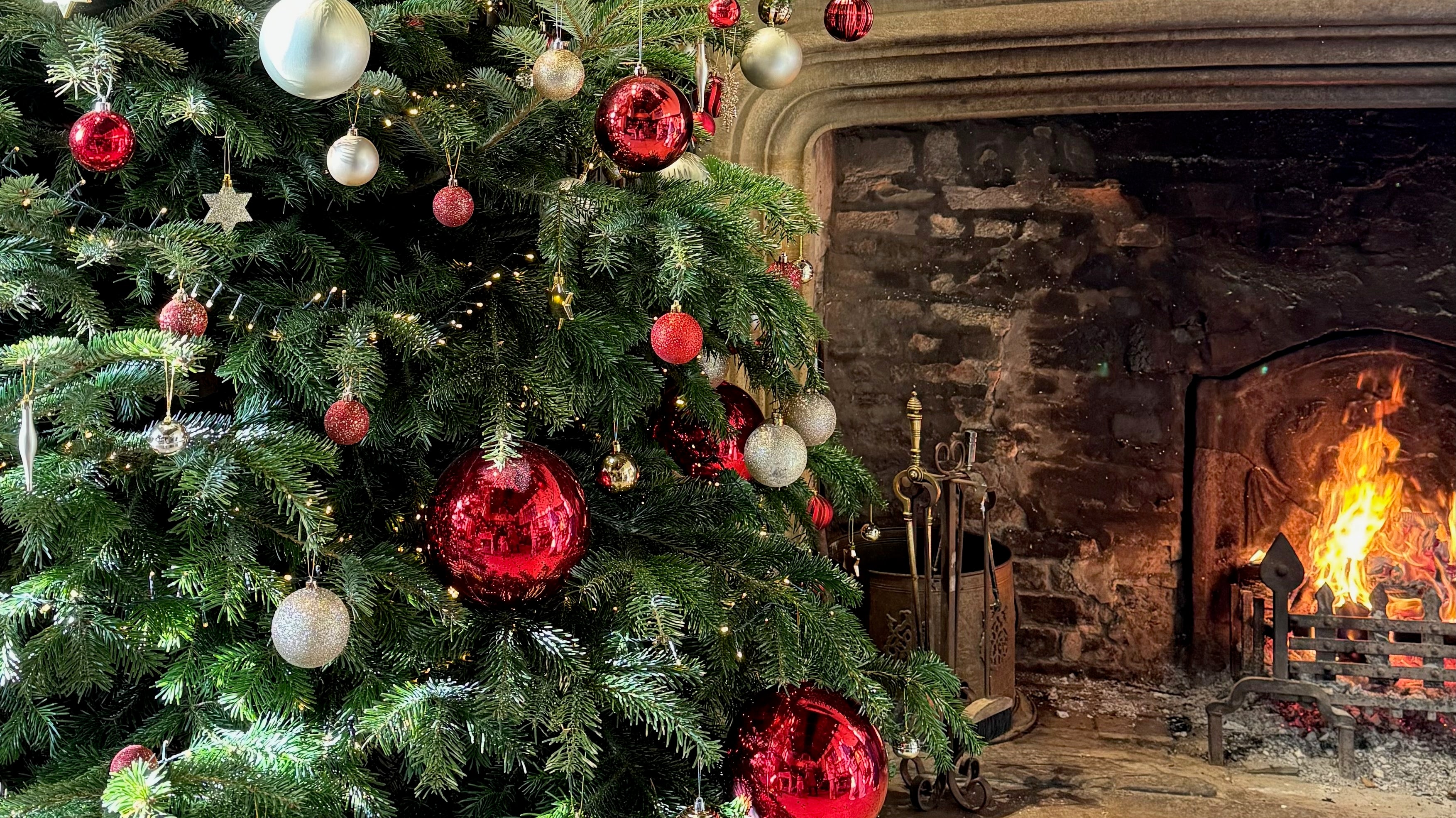 12 Christmas Gifts for lovers of Stationery.