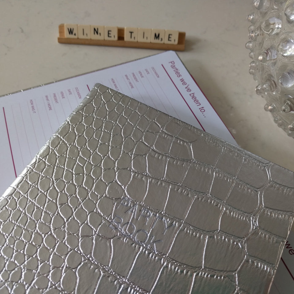 MUM's Party Book